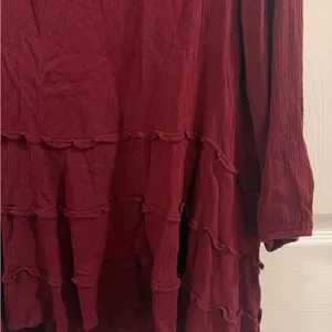 Flowy Wine Red Tiered Tunic Top by Hudson Gray thumbnail 3
