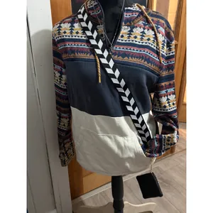 Boutique Black White Chevron Crossbody Guitar Strap w/ Triple Zip Coin Pouch Set thumbnail 5