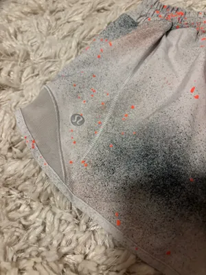 Lululemon Shorts Hotty Hot 2.5" thumbnail 3