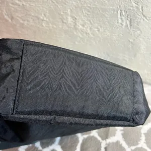 Baggallini Black Crossbody Bag with Adjustable Strap and Zipper Closure thumbnail 16