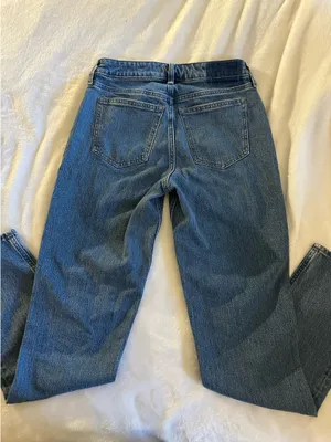 Abercrombie Mid-Rise 90s Straight Jeans thumbnail 2