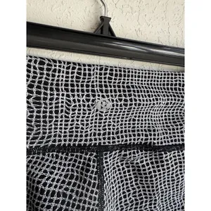 Lululemon Black White Print Legging Womens 6 Athletic Yoga Running Workout thumbnail 5