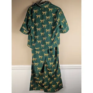 Bouffants & Broken Hearts‎ Womens Green Santa Leopard Print Pajamas Small thumbnail 2