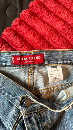 Vintage 550 Levi’s Relaxed Jeans thumbnail 4