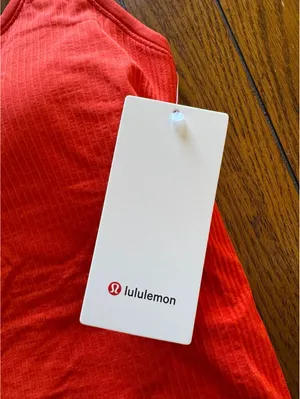 Lululemon Ebb to Street Tank Padded Cherry Ember Size 10 NWT thumbnail 6