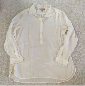 Banana Republic Blouse thumbnail 1