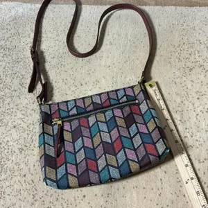 Fossil Multi Color Geometric Chevron Crossbody‎ Bag Burgundy Strap ZB7301 thumbnail 2