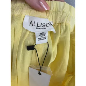 Allison New York Camila Eyelet Lace Hem Shorts Butter Yellow Pastel Medium thumbnail 4