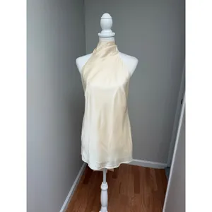 Show Me Your Mumu Lisa Top Buttercream Yellow Size Medium thumbnail 4