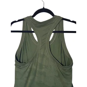 Athleta Womens Speedlight Camo Tank Top L Green Seamless Racerback Athleisure thumbnail 6