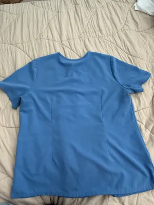 Figs Sz XL scrub Top thumbnail 2