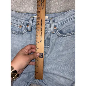 levis‎ wedgie straight distressed womens light wash button fly 25 thumbnail 8