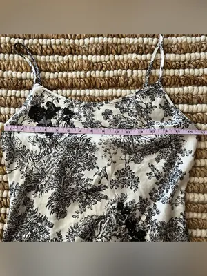 Vintage Y2K Victoria's Secret Black and toile White Floral Lace nightie thumbnail 9