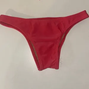 Recco Size Large Brazilian Underwire Floral Top & Coral Bottom Bikini. New thumbnail 7