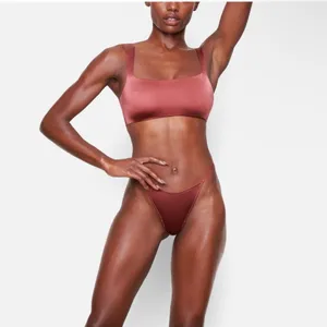 NWT SKIMS‎ STRETCH SATIN SQUARE NECK BRA in BERRY sz XS thumbnail 2