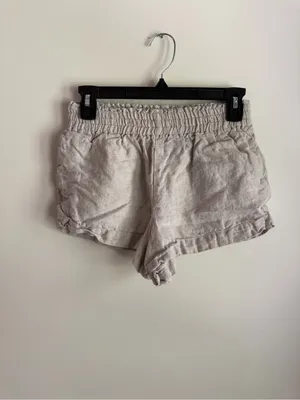 Reformation 100% Linen Ruffle Shorts XS Oatmeal Beige thumbnail 2