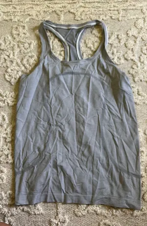 Lululemon Tank thumbnail 1