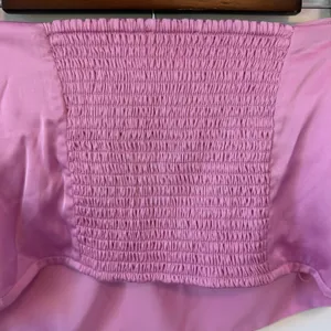 Abercrombie & Fitch‎ Womens Strapless Satin Pink Ruched Back Tube Top Size Large thumbnail 5