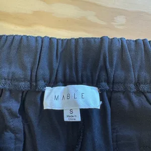 MABLE Black‎ Pleated High Waist Crossover Tapered Cropped Pants MP6040 Small thumbnail 6