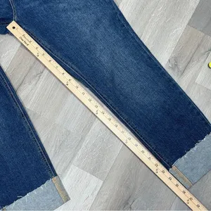 Old Navy Jeans Women Size 6 Blue Mid Rise Boyfriend Cuffed Hem‎ Crop Distressed thumbnail 15