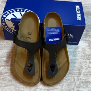 Birkenstock Gizeh 36 Womens 5 Mens 3 Black Leather Cork Sandals Regular Fit New thumbnail 1