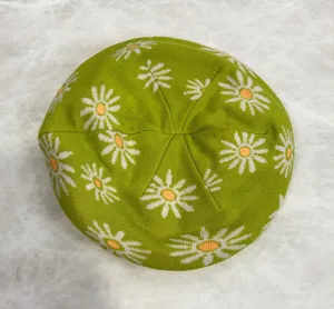 Wild Fable Lime Green‎ Daisy Floral Knit Beret Hat Fleece Lined One Size thumbnail 1