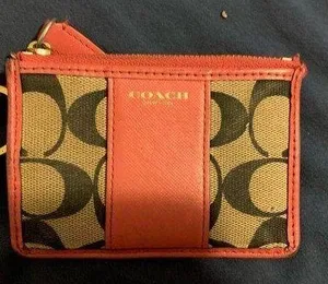 Used Coach wallet thumbnail 1