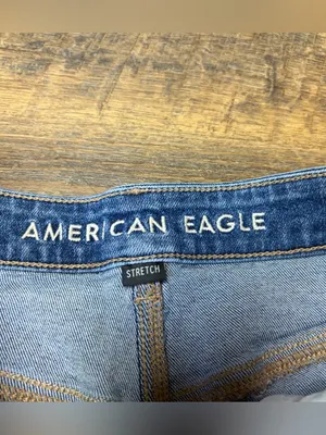 American Eagle Mom Jeans High Rise Stretch Womens 8 Medium Wash Blue thumbnail 3