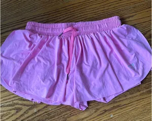 Pink flowy thumbnail 1
