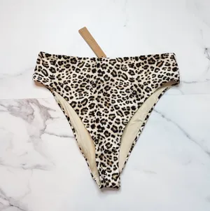NWT Skims Signature Swim Mid Waist Bikini Bottom thumbnail 2