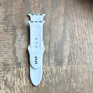 Apple iWatch Paw Print Silicone Watch Strap 40mm thumbnail 2