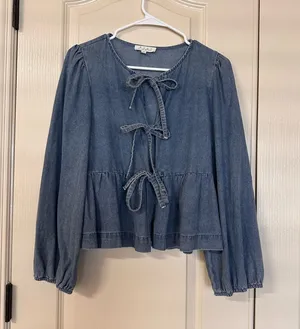 Boutique Denim bow tie top thumbnail 1