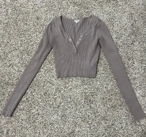 Garage v neck long sleeve thumbnail 1