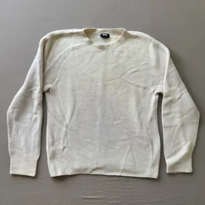Uniqlo 3D Knit Crew Neck Sweater thumbnail 3