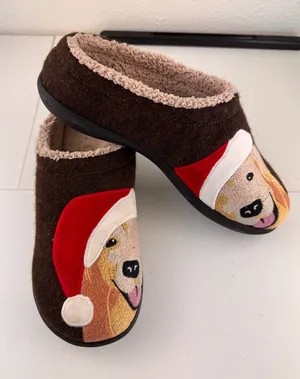 L.L. Bean Womens Daybreak‎ Dog Santa Appliqué Wool Slippers Red Felt Lined Sz 10 thumbnail 1