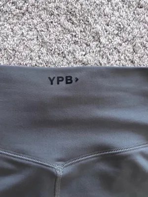 Abercrombie & Fitch YPB collection grey high-waisted biker shorts thumbnail 3
