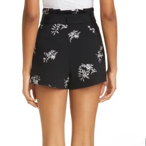 MAJE Ima Floral Embroidered Shorts Floral Preppy Size 36‎ US Small Black thumbnail 2