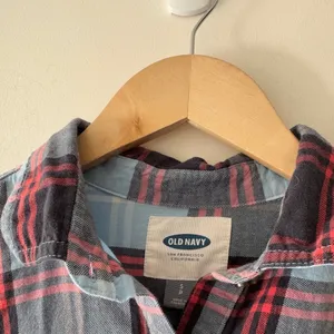 Old Navy‎ Blue and Red 100% Cotton Plaid Flannel Long Sleeve Shirt thumbnail 4