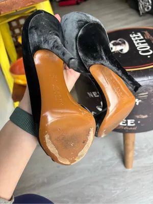 Givenchy Black Velvet Peep-Toe D'Orsay Pumps — Sz 38.5 — Good Used Condition thumbnail 3