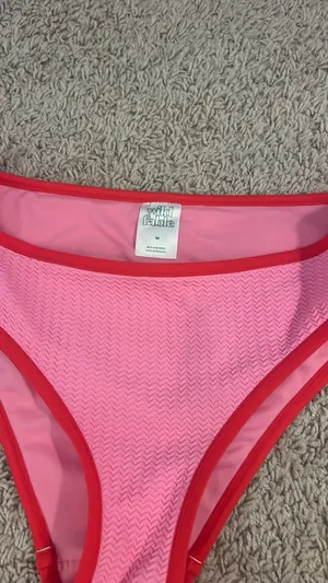 Bikini Target thumbnail 4