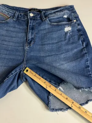 Judy Blue Classic High Rise Embroidered Rainbow Denim Bermuda Shorts Size 18W thumbnail 6