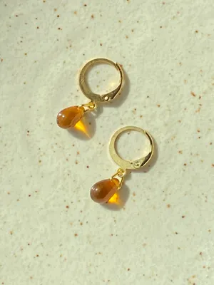 Handmade amber mini teardrop Czech glass simple minimalist earrings💛 thumbnail 5