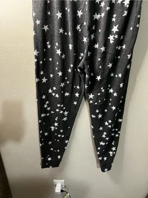 Victoria’s Secret Gray Waffle Knit Star Print Lounge Joggers thumbnail 11