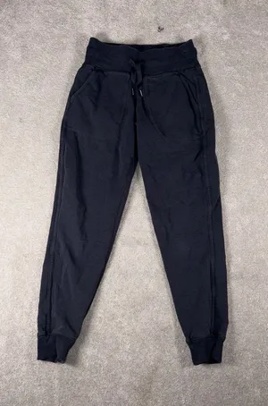 lululemon sweatpants navy pockets size 2‎ joggers thumbnail 1