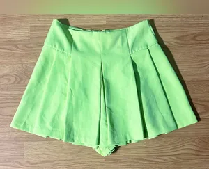 Do+Be light neon yellow/green pleated mini skort. Women’s small thumbnail 1