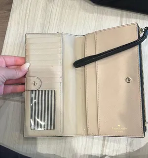 Kate Spade Wallet thumbnail 3
