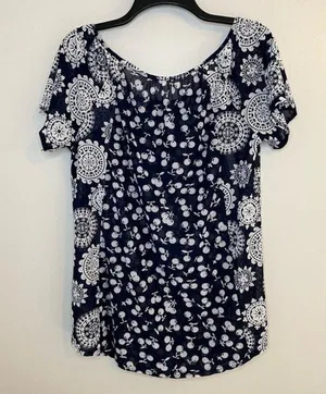 Siren Lily Maternity Navy Blue Floral Print Short Sleeve Top Size Large thumbnail 2
