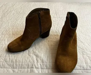 Antonio Melani Thia Women's Suede Leather Ankle Boots w/zip Chestnut thumbnail 1