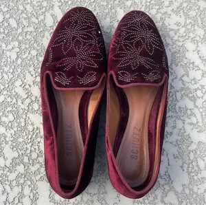 Schutz Burgundy Velvet Loafers Size 6 B Studded Slip On Flats Preppy thumbnail 5