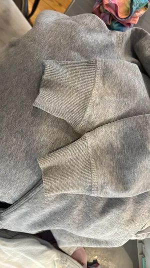 Grey Pullover Gymshark Crewneck thumbnail 3